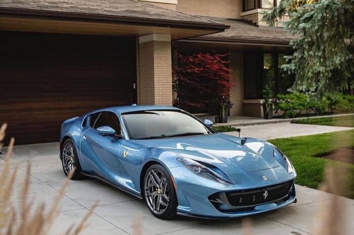 Ferrari 812 Superfast