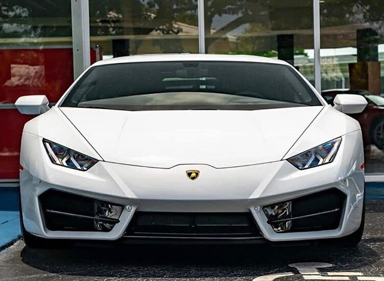 Lamborghini Huracan coupe