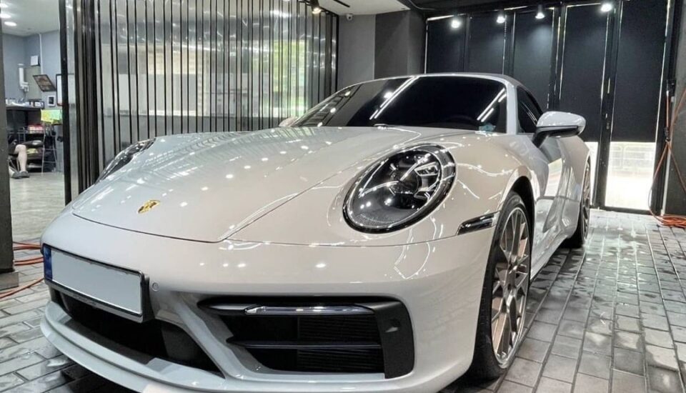 Porsche 911 Carrera 4s
