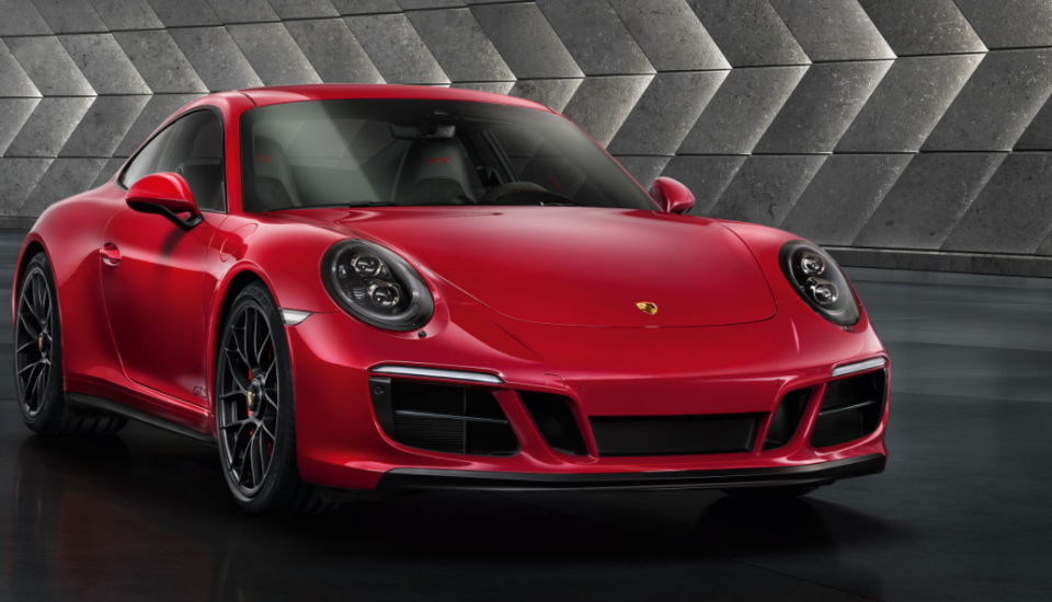Porsche 911 Carrera GTS