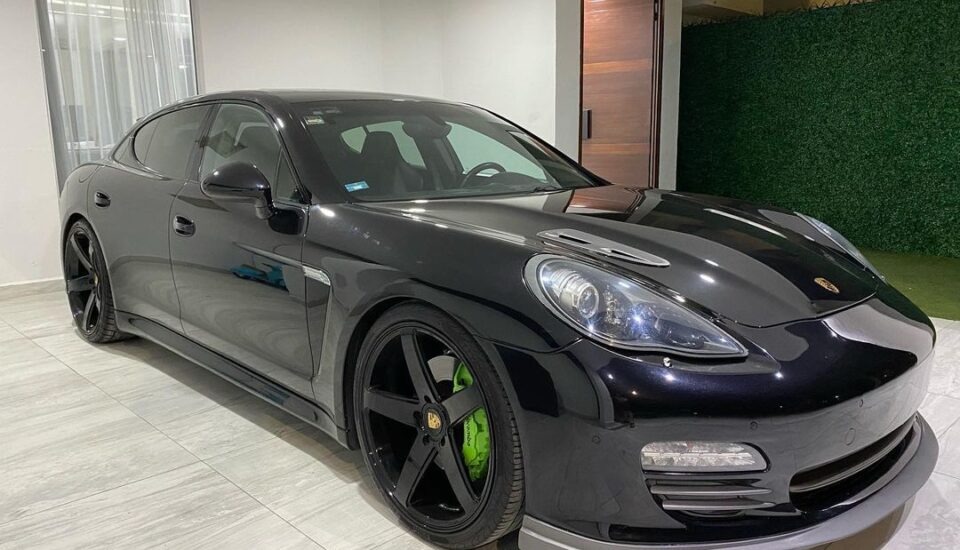 Porsche Panamera S
