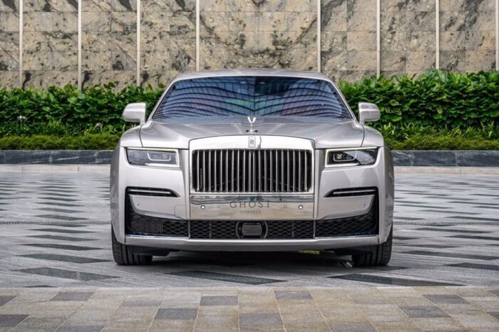 Rolls Royce Ghost 2021