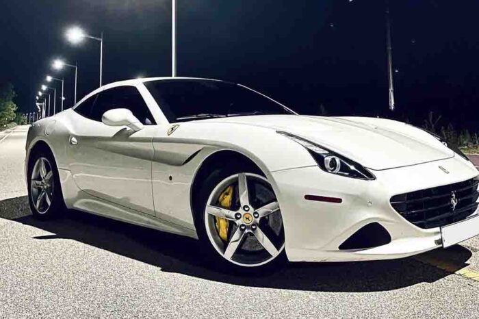 Ferrari California T (4 seaters)