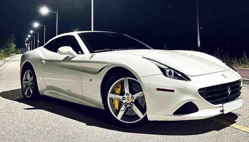 Ferrari California T (4 seaters)