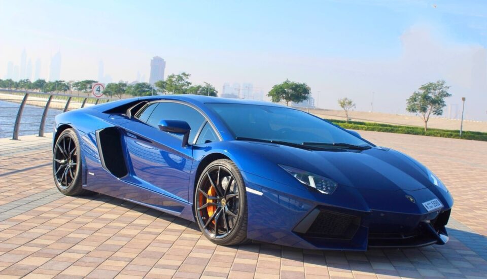 Lamborghini Aventador coupe